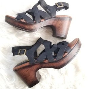 New BOC Adara Sandals Wooden Heel 9M
